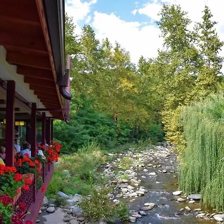 Вила Рай